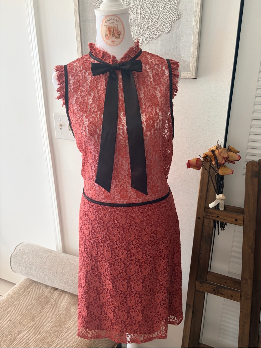 Forever 21 Red Lace Sleeveless Dress with Black Bow Tie Dusty Rose